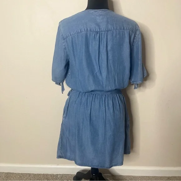 GAP Women’s Blue Chambray Faux Wrap V~Neck Tie Sleeve Belted Mini Dress Sz M - Picture 6 of 8